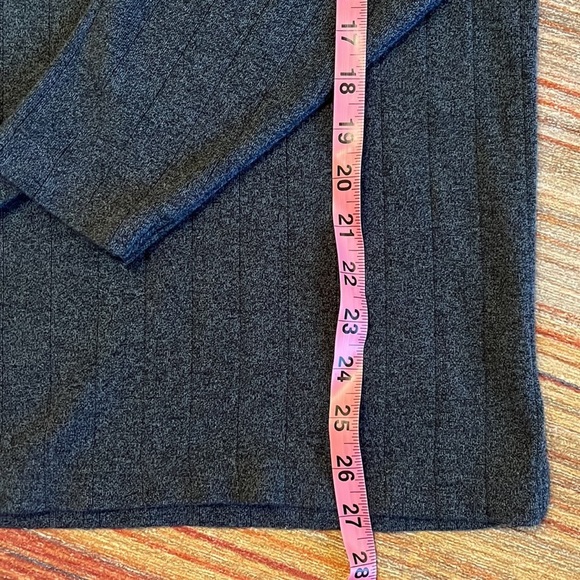 Haggar Mens Mock V-Neck Ribbed Sweater - Picture 6 of 9